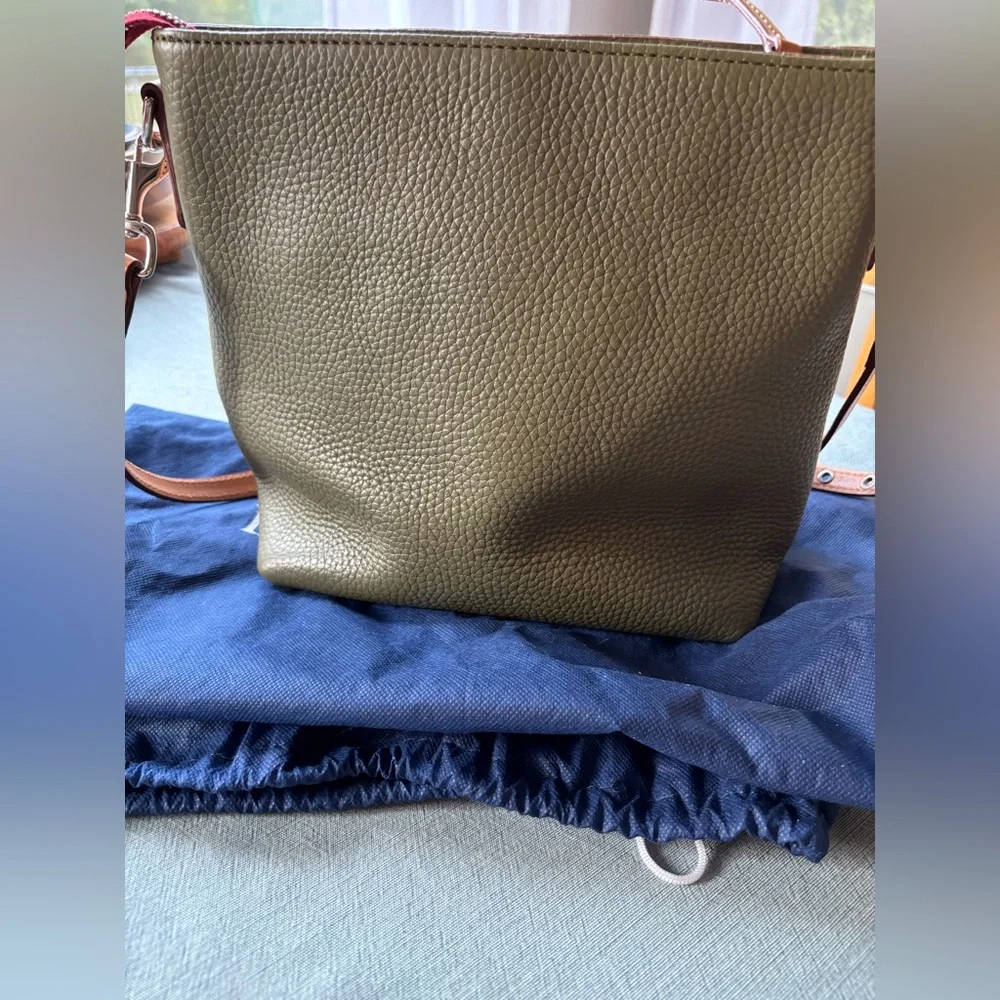 Dooney & Bourke Olive Green Tan Natural Pebbled Leather Crossbody Shoulder FALL - Picture 4 of 16